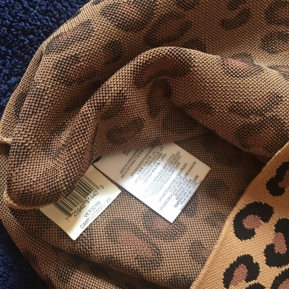 BCBG MAXAZRIA vintage leopard print skirt - Picture 4 of 5